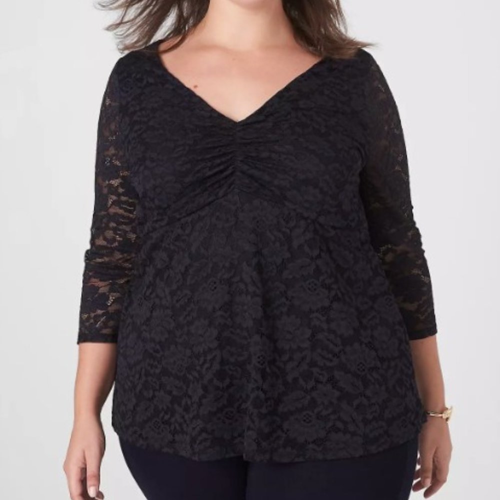 Lane Bryant Classic 3/4 Sleeve Rouched V-Neck Babydoll Lace Top